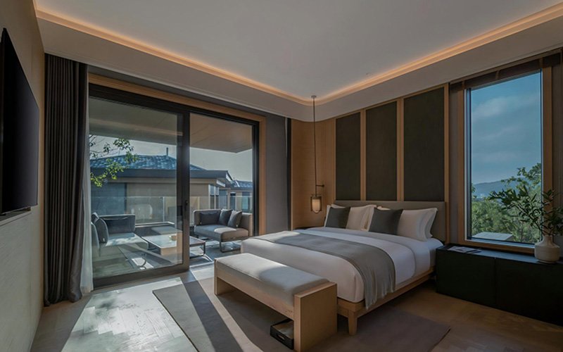 Custom Hotel Furniture