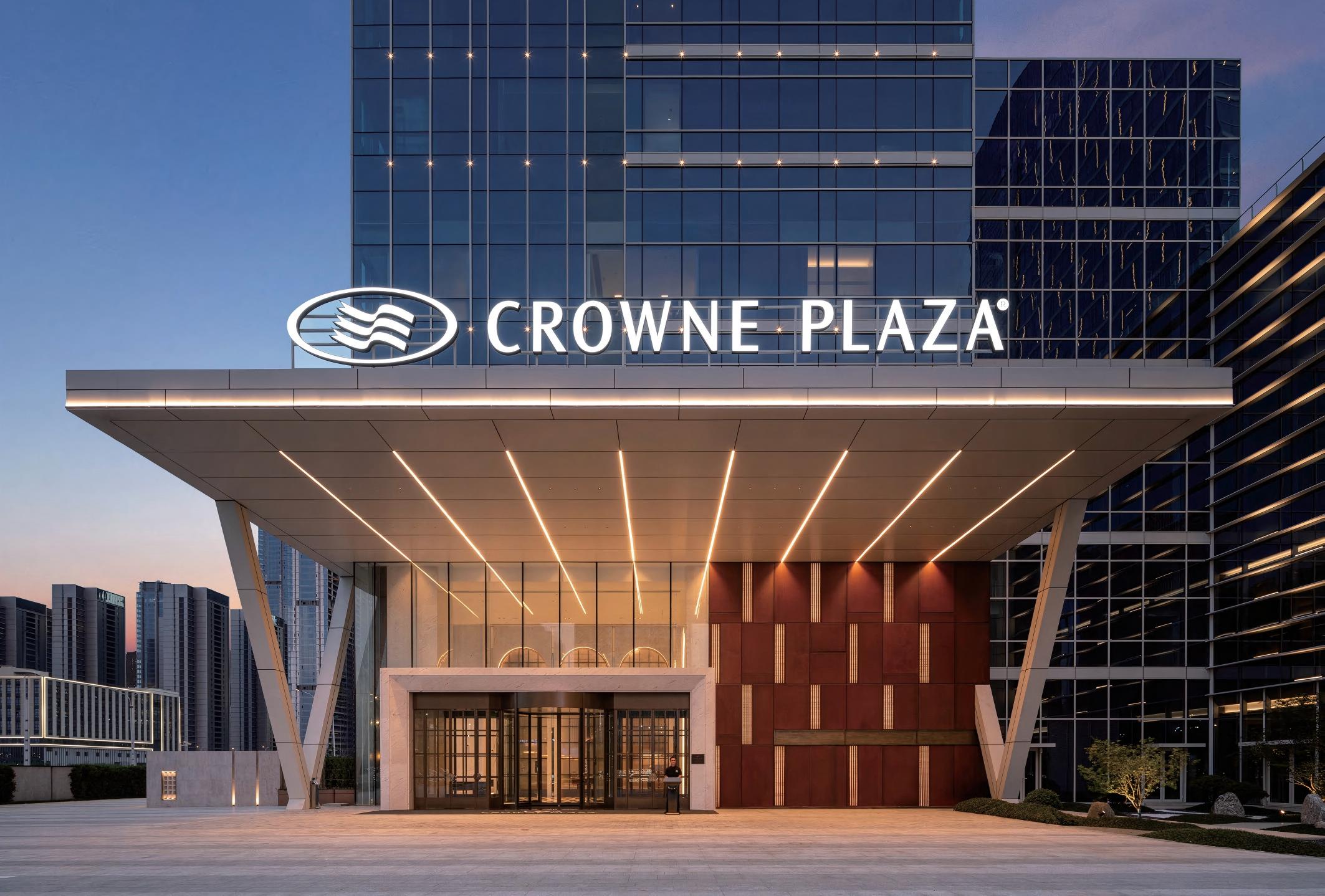 Crown Plaza Hotel